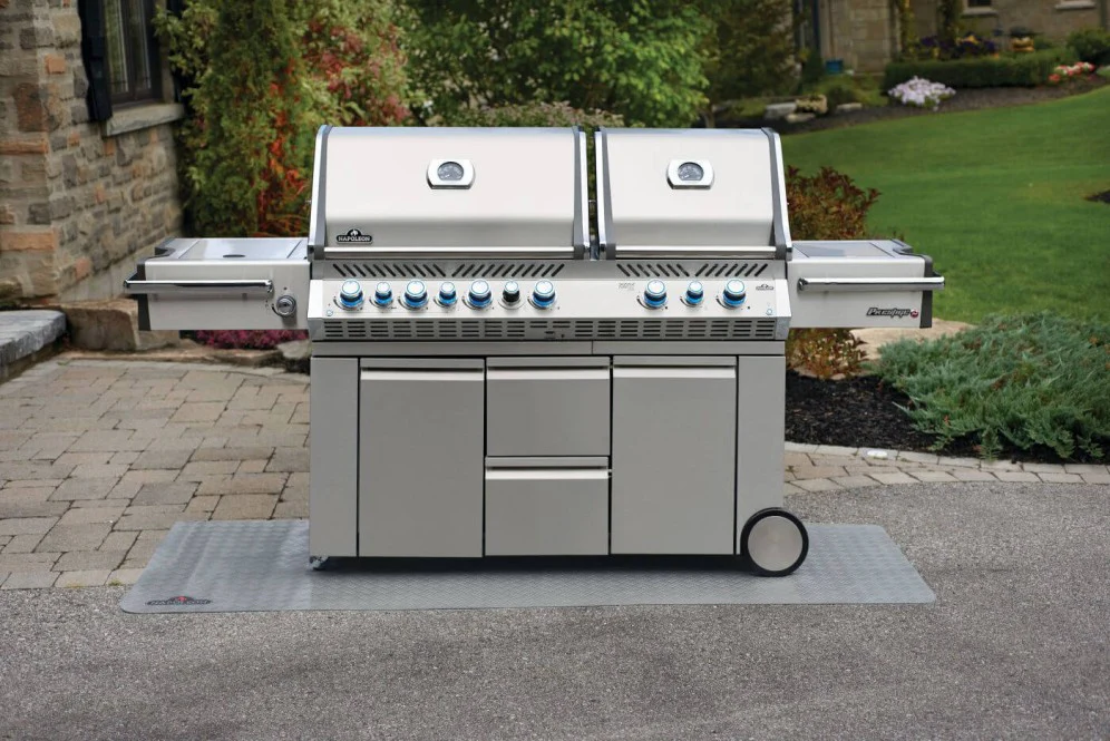 Napoleon Grill Mat For Large Grills - Image 3