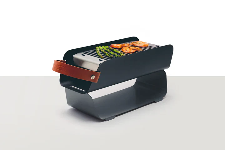 UNA Portable Table-top Charcoal Grill